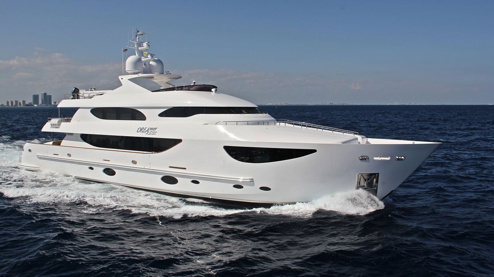 41 Metre Hargrave Motor Yacht Dreamer Sold Boat International